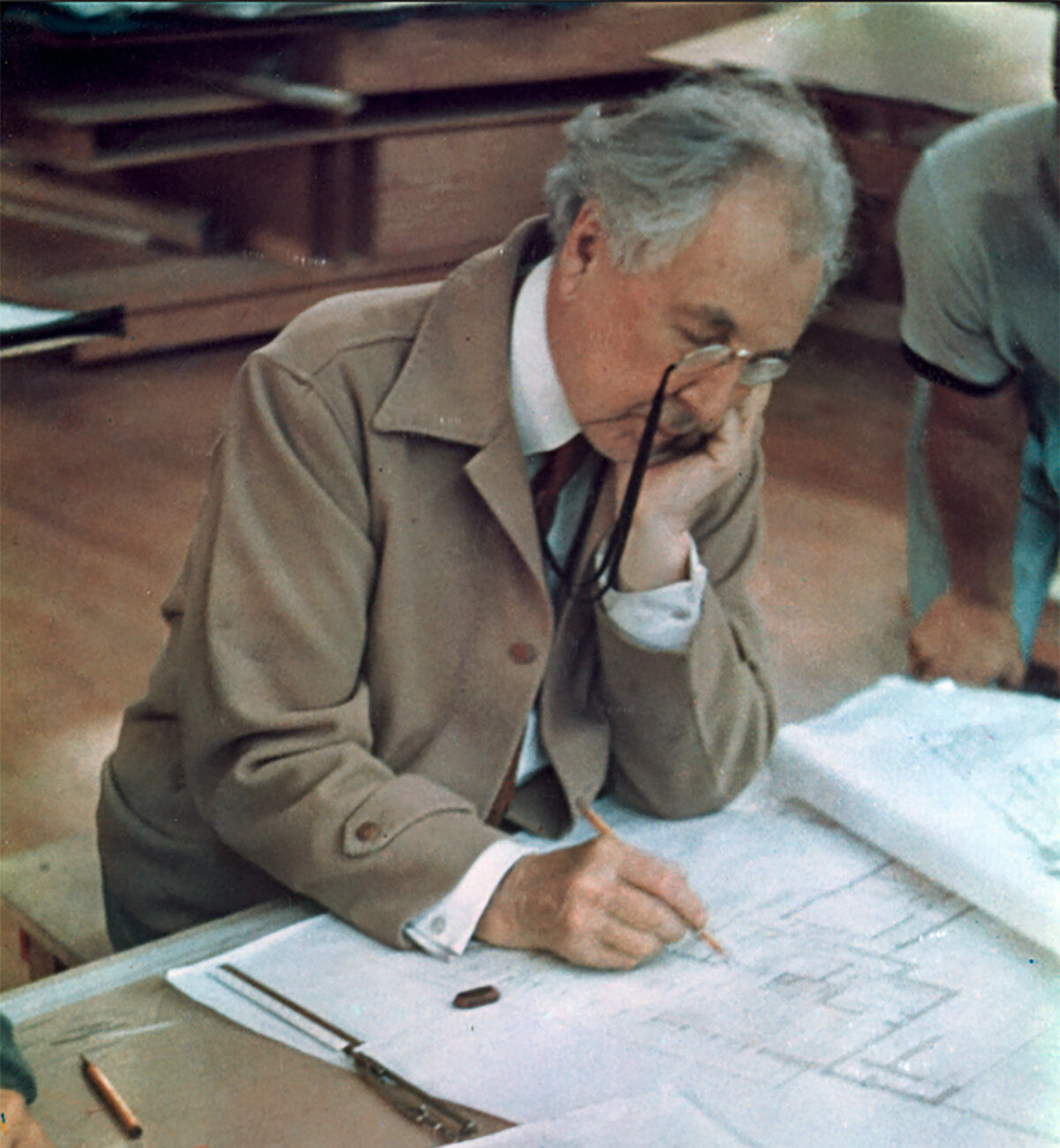 Picture of Frank Lloyd Wright.